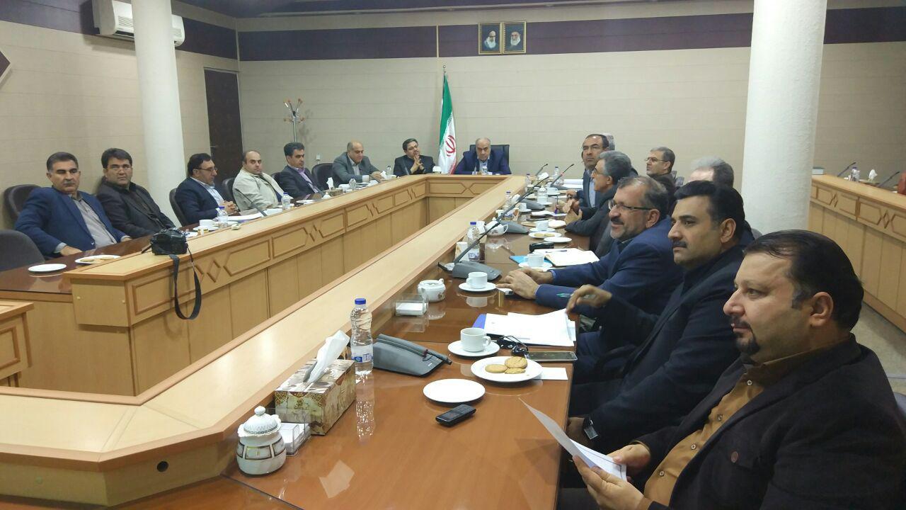 مدیران منافع استان را بر ملاحظات وزارتخانه‌های متبوع خود ترجیح دهند