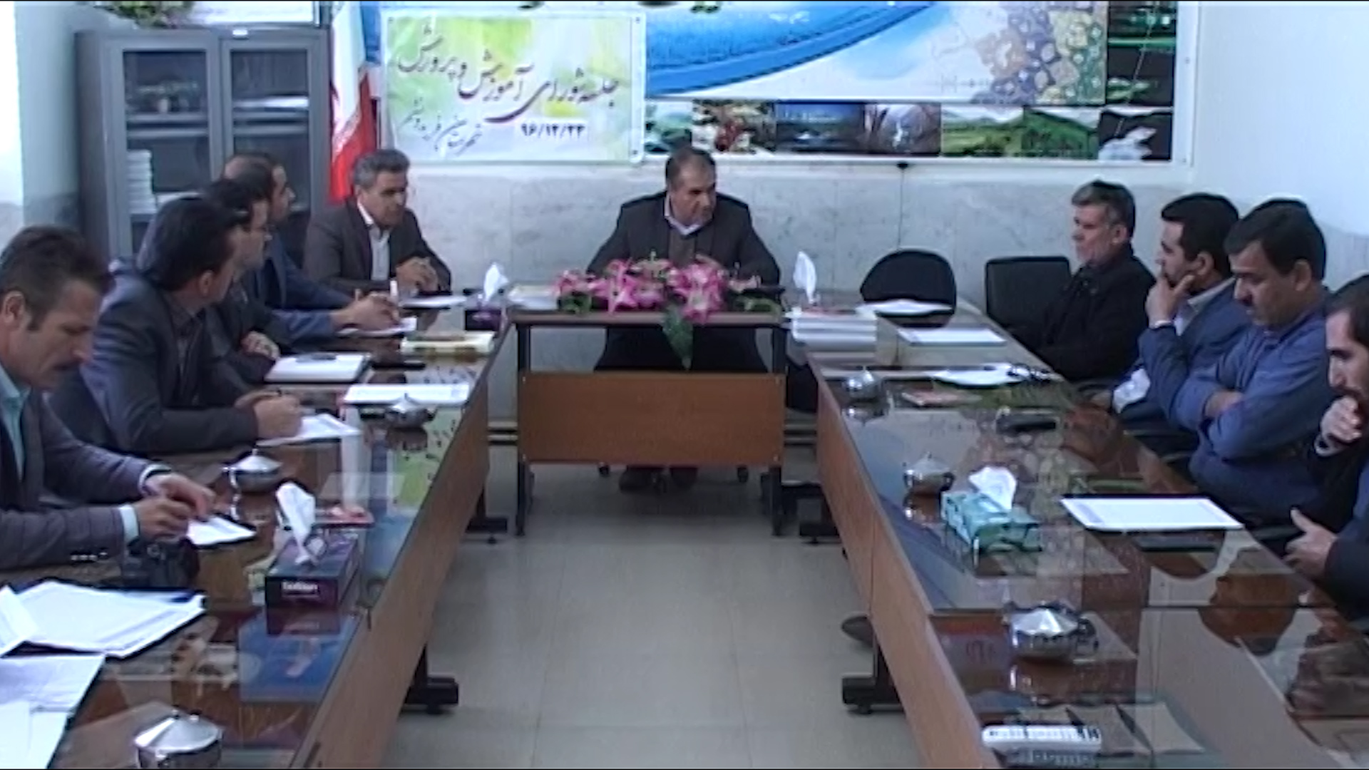 از تشییع پیکر پدر شهید تا مراسم بزرگداشت شهدا از تشییع پیکر پدر شهید تا مراسم بزرگداشت شهدا