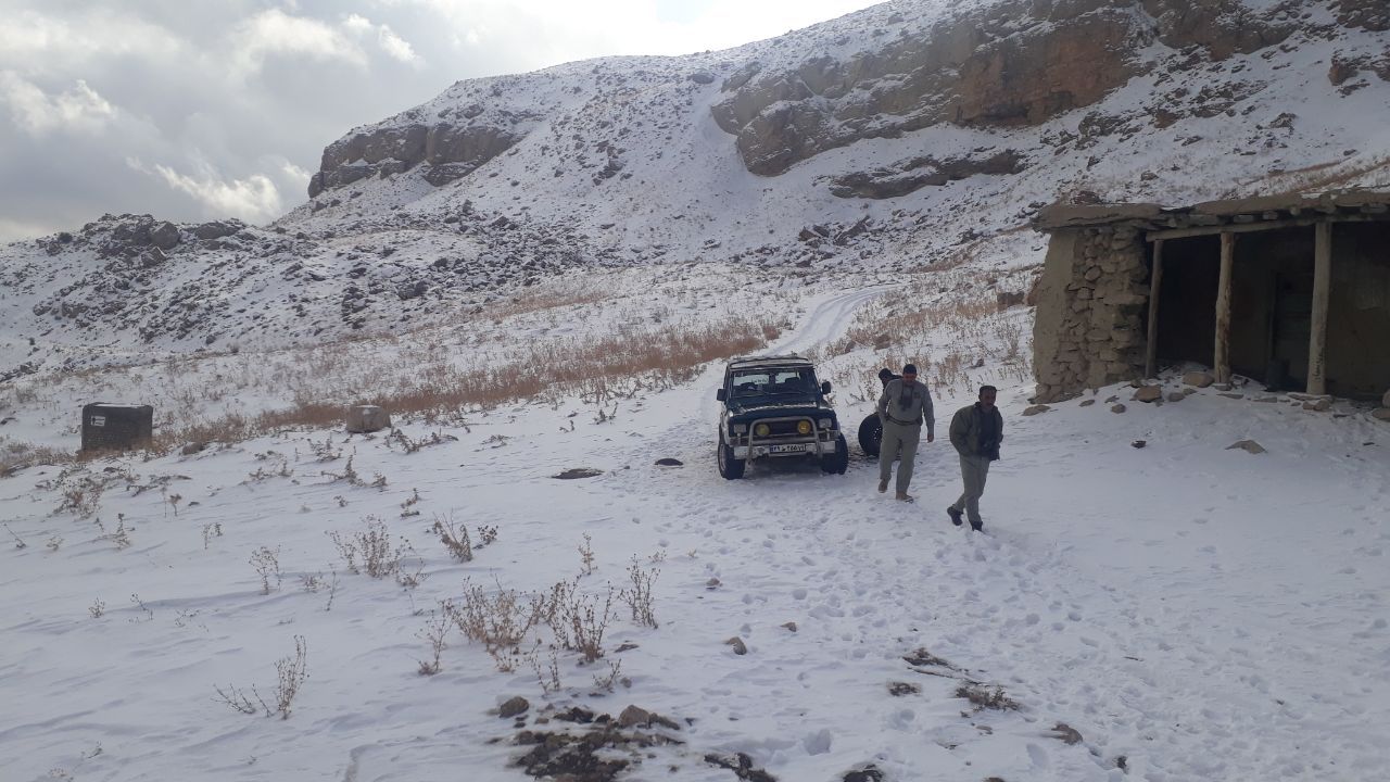 نجات گردشگران گرفتار در پناهگاه حیات وحش نیشابور