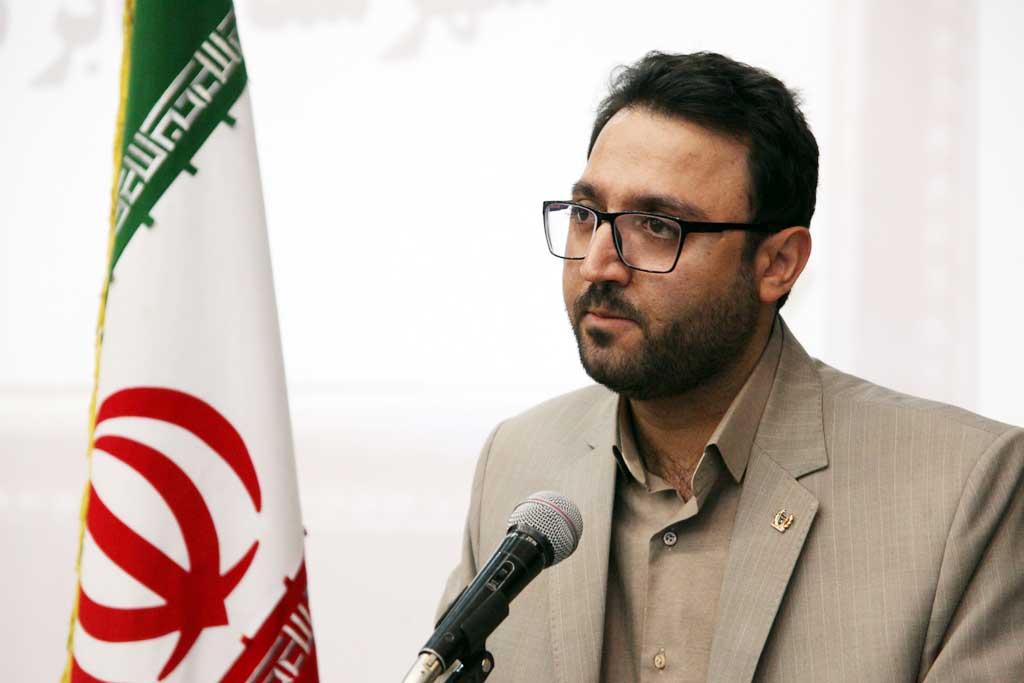 تاکید بر مبارزه با مفاسد اقتصادی و ایجاد امنیت سرمایه گذاری تاکید بر مبارزه با مفاسد اقتصادی و ایجاد امنیت سرمایه گذاری