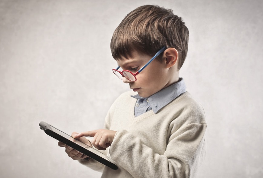 راهکارهایی برای سلامت روانی کودکان و نوجوانان در فضای مجازی راهکارهایی برای سلامت روانی کودکان و نوجوانان در فضای مجازی