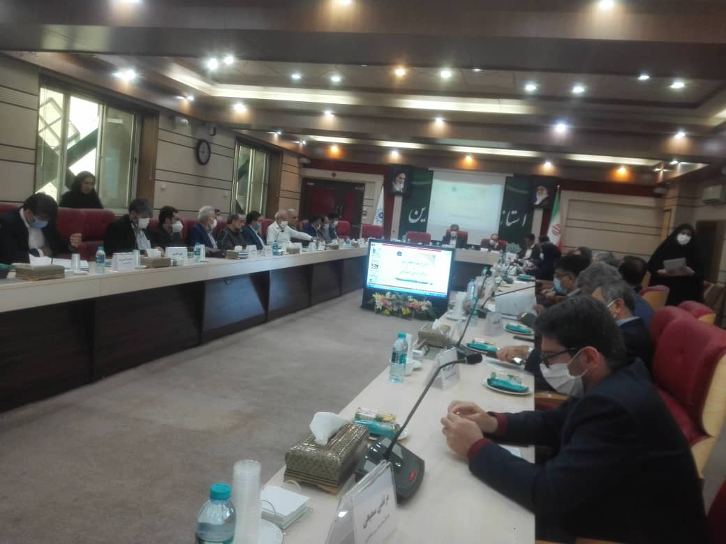 تأکید استاندار قزوین بر حل مشکلات زمین‌های موقوفه شهر صنعتی البرز