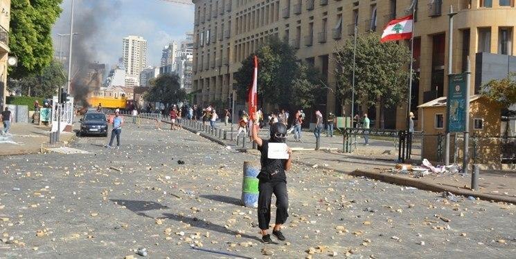 روی دیگر سکه‌ فتنه در لبنان از انفجار تا سفر مکرون و اغتشاشات امروز