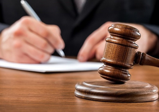 صدور کیفرخواست برای قاضی و وکیل قلابی در جزیره قشم