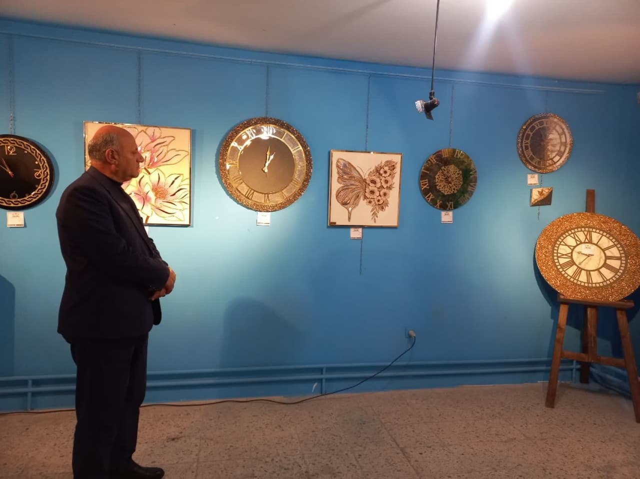 برپایی نمایشگاه تخصصی آثار هنری دست ساز در اشنویه برپایی نمایشگاه تخصصی آثار هنری دست ساز در اشنویه