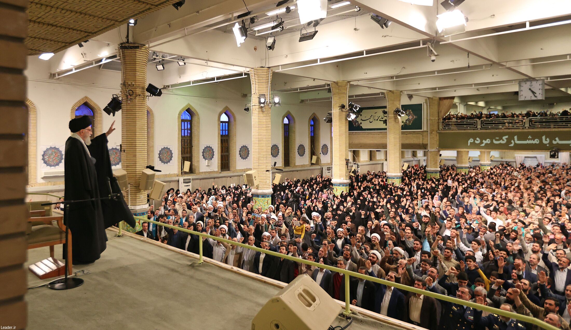 سخنرانی نوروزی رهبر انقلاب در اولین روز از فروردین ۱۴۰۴ سخنرانی نوروزی رهبر انقلاب در اولین روز از فروردین ۱۴۰۴