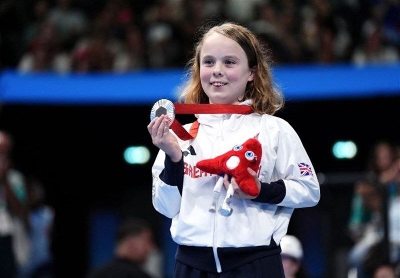 دختر ۱۳ ساله انگلیسی نقره پارالمپیک گرفت