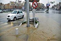 تهرانی‌ها آبگرفتگی معابر را گزارش دهند