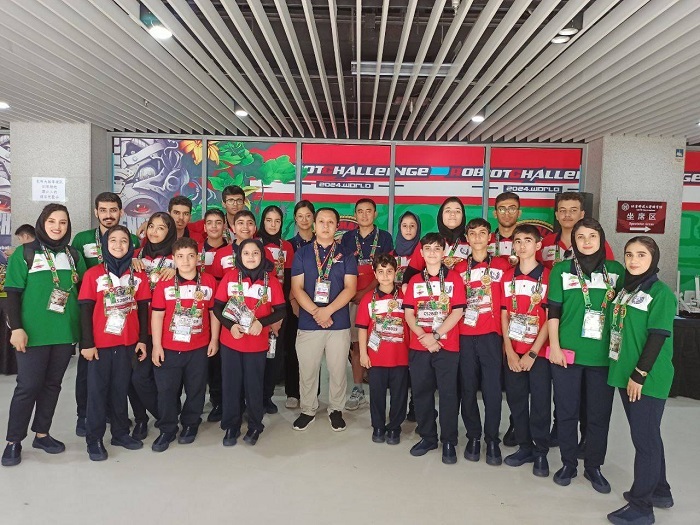 تیم رباتیک ایران در راه مسابقات آسیایی قزاقستان تیم رباتیک ایران در راه مسابقات آسیایی قزاقستان