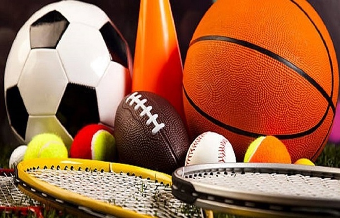 صف آرایی فوتبالیست‌های شمس آذر مقابل پیکان