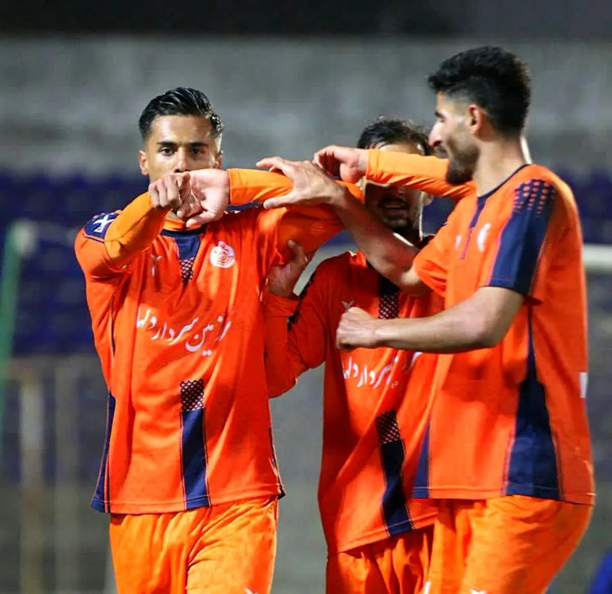 پیروزی خانگی مس کرمان برابر داماش پیروزی خانگی مس کرمان برابر داماش