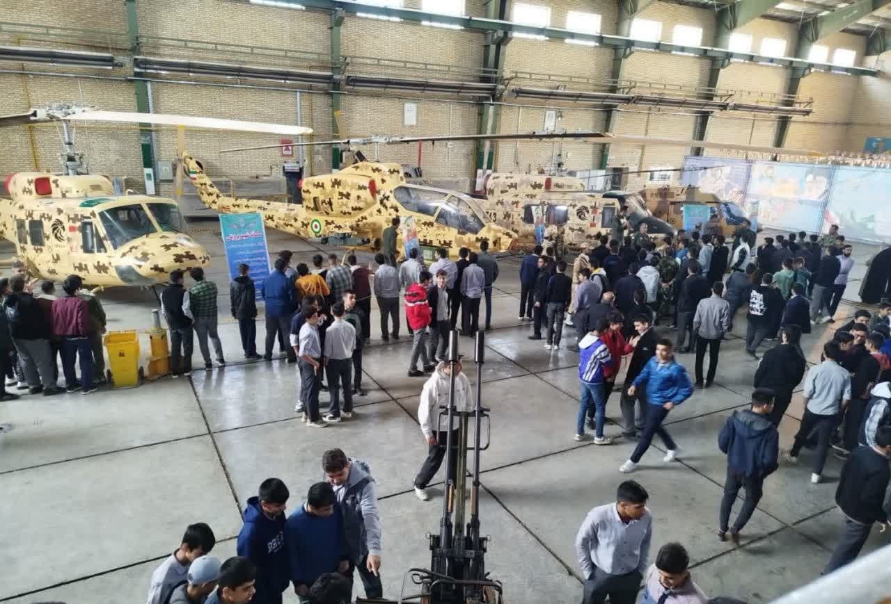 گشایش نمایشگاه دستاوردهای پایگاه هوانیروز در مشهد گشایش نمایشگاه دستاوردهای پایگاه هوانیروز در مشهد