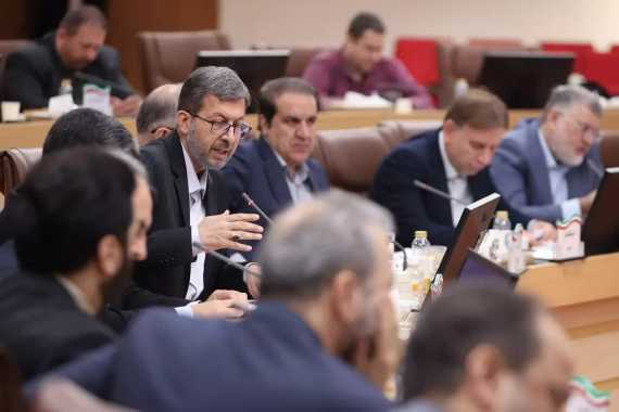 برنامه‌ریزی کلان استان اصفهان برای صرفه‌جویی ۶۰۰ مگاواتی برق سالانه تا سال ۱۴۰۷