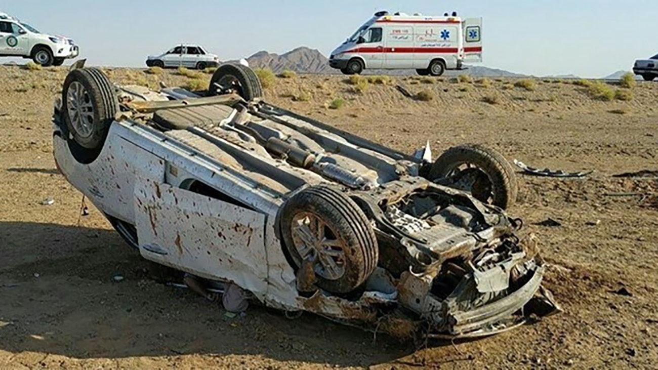 واژگونی سمند در جاده داراب با ۷ مصدوم