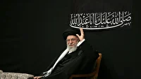 بازتاب گسترده حضور رهبر انقلاب در شب عاشورا