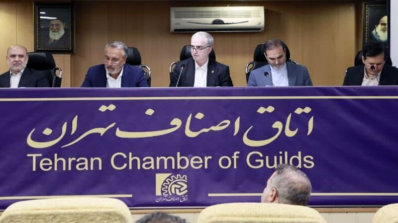 نشست رئیس فراکسیون اصناف با روسای اتحادیه‌های اصناف