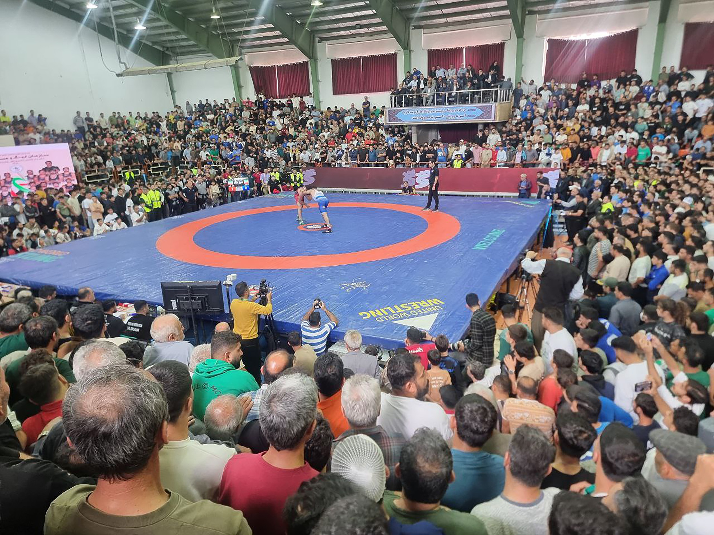 دیدار حساس بانک شهر و استقلال جویبار دیدار حساس بانک شهر و استقلال جویبار